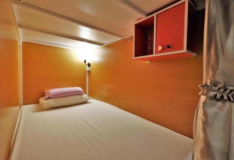 בית מלון כפרי Oyo 503 Phuket Numnoi