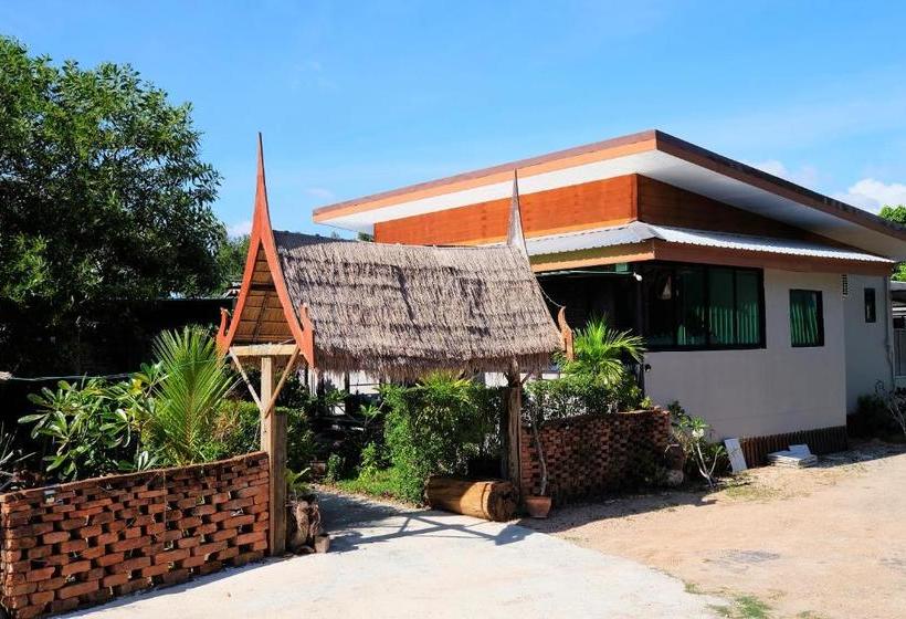 בית מלון כפרי Oyo 503 Phuket Numnoi