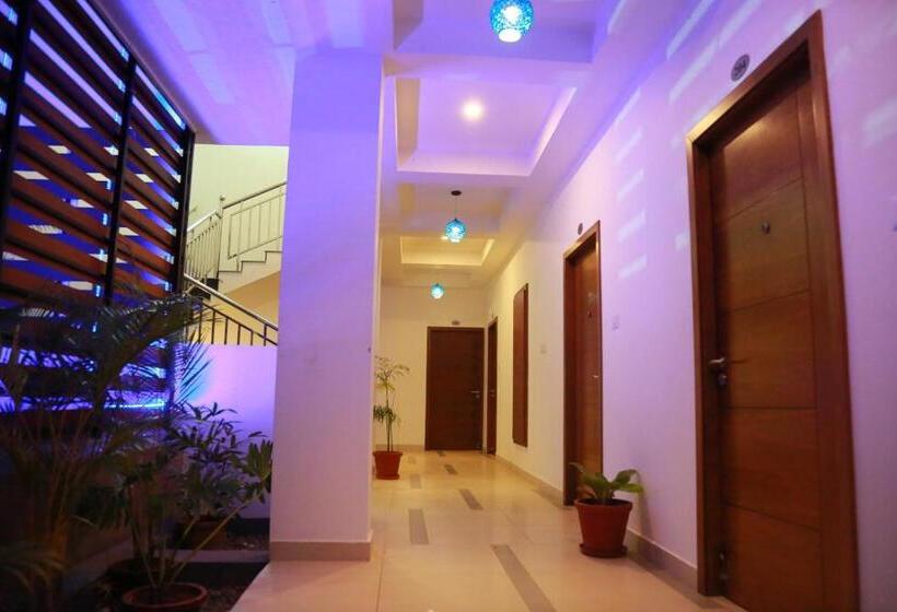 هتل Palmtree Leaf, Munnar