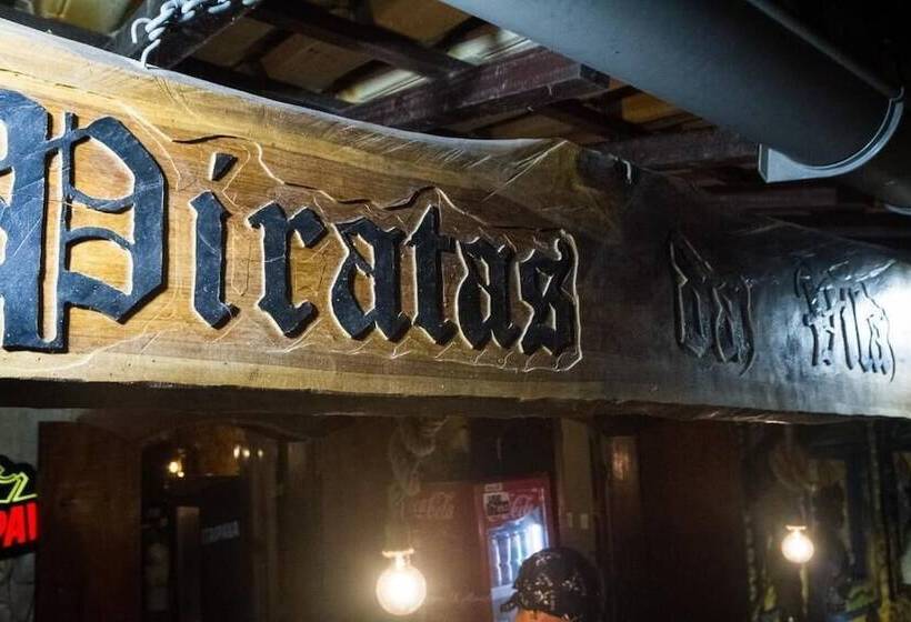 호텔 Piratas Da Vila