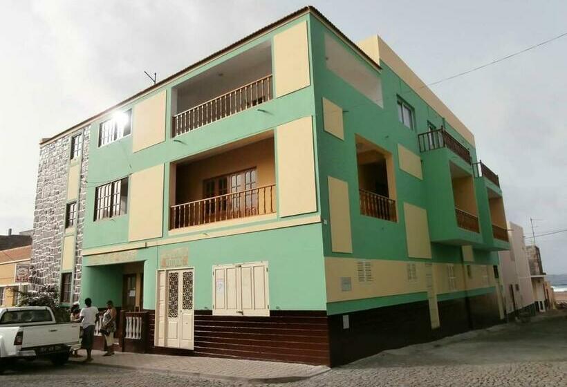 בית מלון כפרי Residencial Vitoria