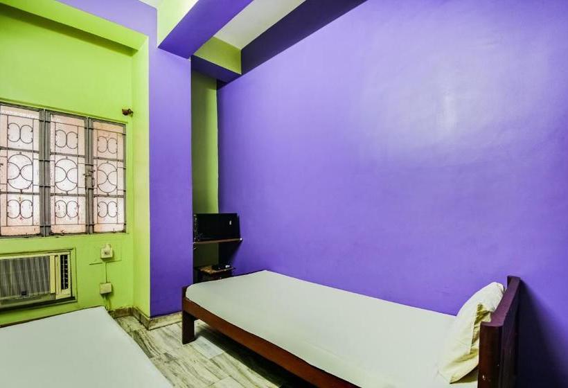 בית מלון כפרי Spot On 35855  Roshan