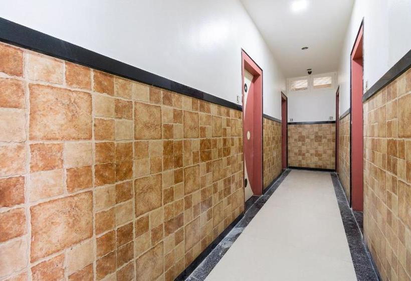 בית מלון כפרי Spot On 42793  Gurukrupa