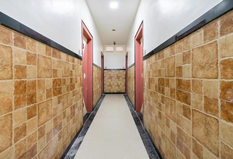 בית מלון כפרי Spot On 42793  Gurukrupa