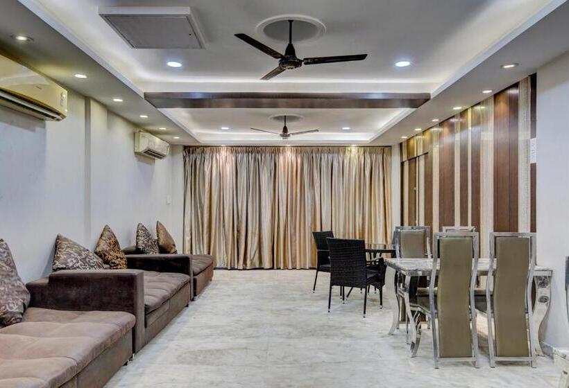 호텔 Treebo Soho Newtown