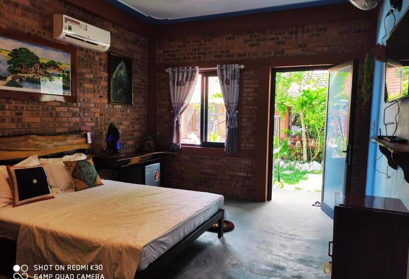 هتل Vu S Homestay