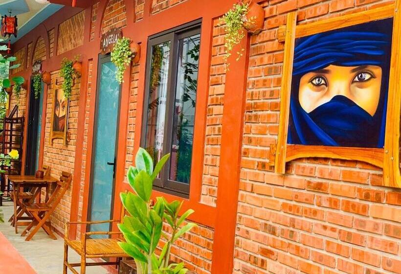 هتل Vu S Homestay