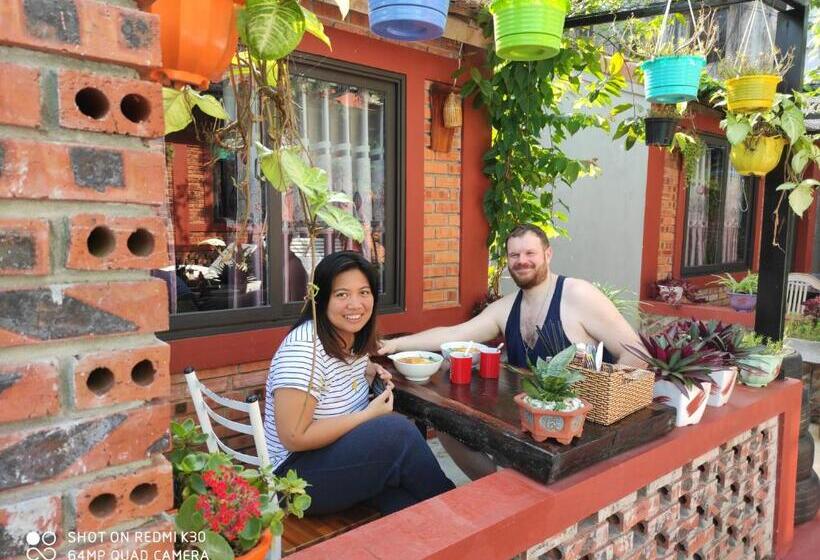 هتل Vu S Homestay