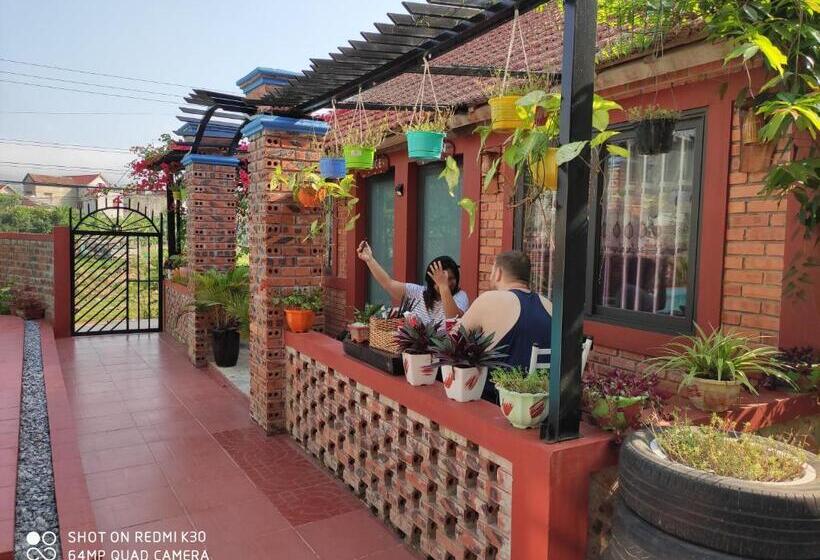 هتل Vu S Homestay