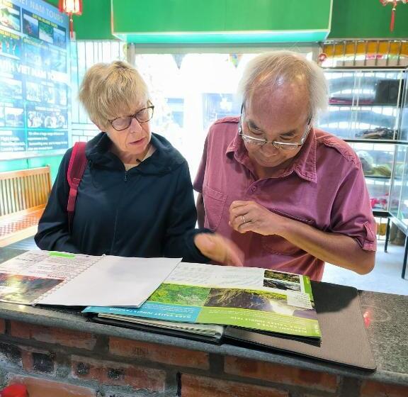 هتل Vu S Homestay