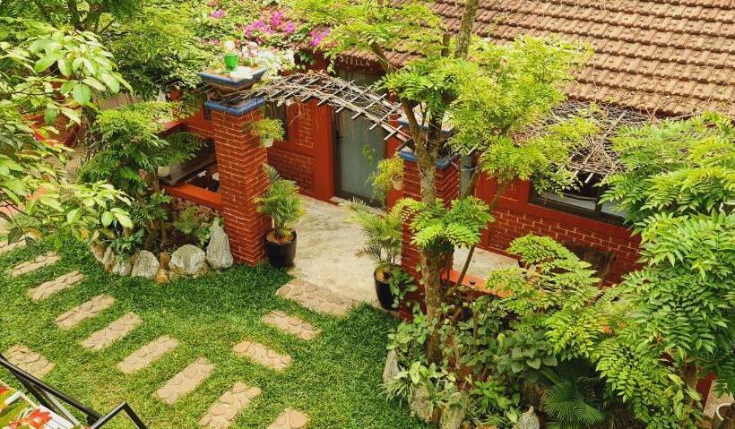 هتل Vu S Homestay