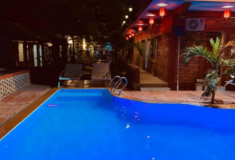 هتل Vu S Homestay