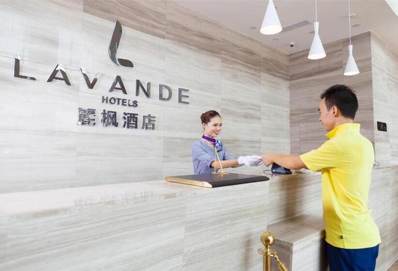 Lavande Hotel Langzhong Railway Station And International Trade City