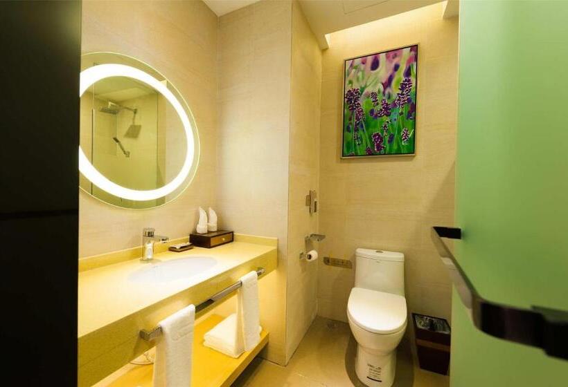 Lavande Hotel Langzhong Railway Station And International Trade City