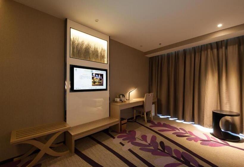 Lavande Hotel Langzhong Railway Station And International Trade City