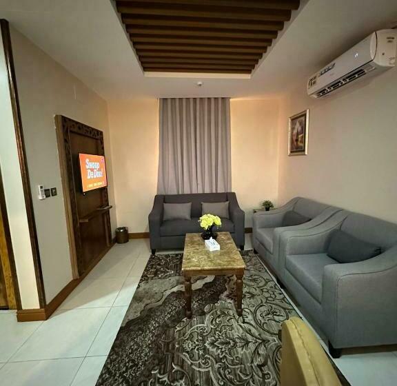 Leen Serviced Apartments