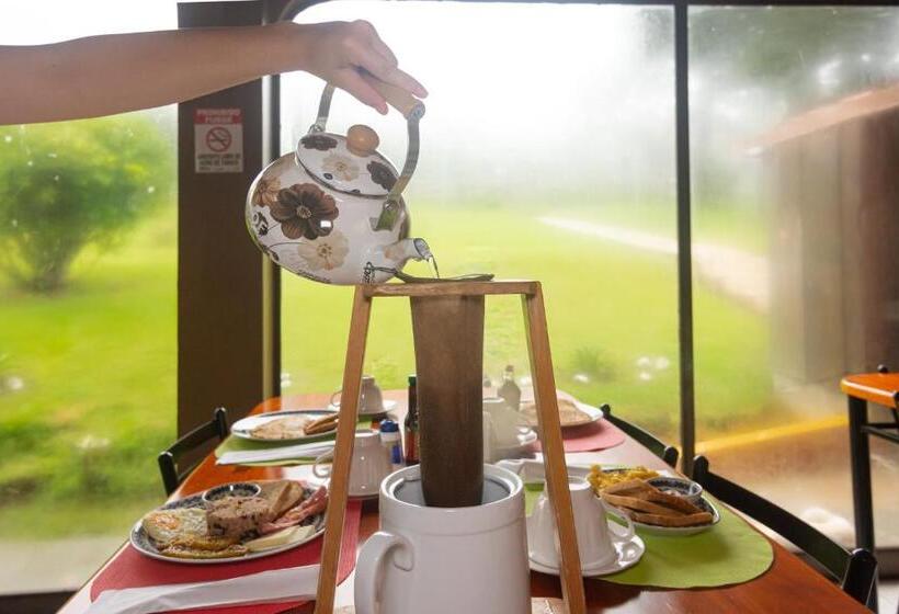 Nafre House B&b Monteverde