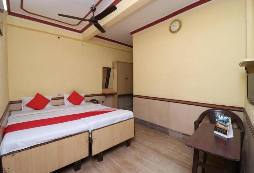 Oyo 28177 Hotel Amrita