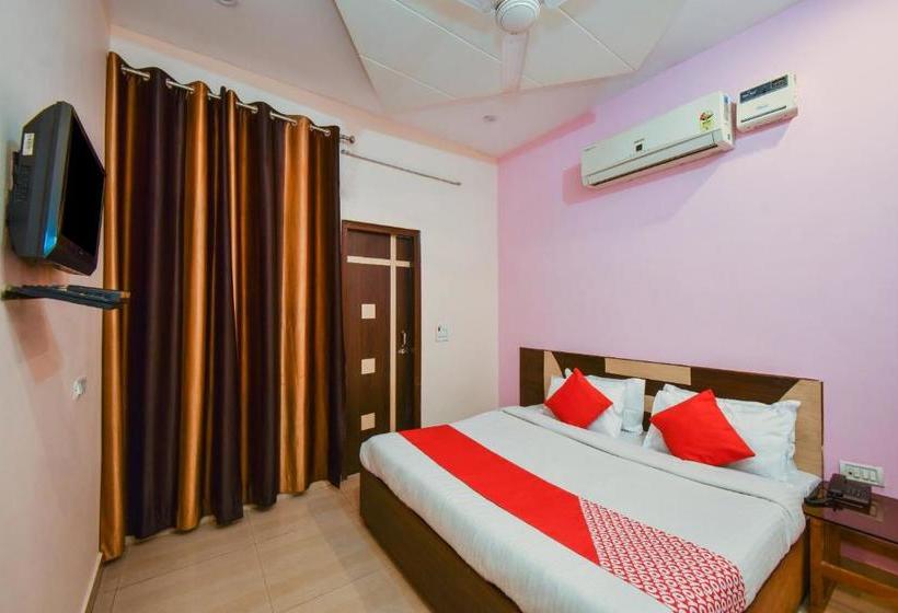 Oyo 29558 Hotel Dzire