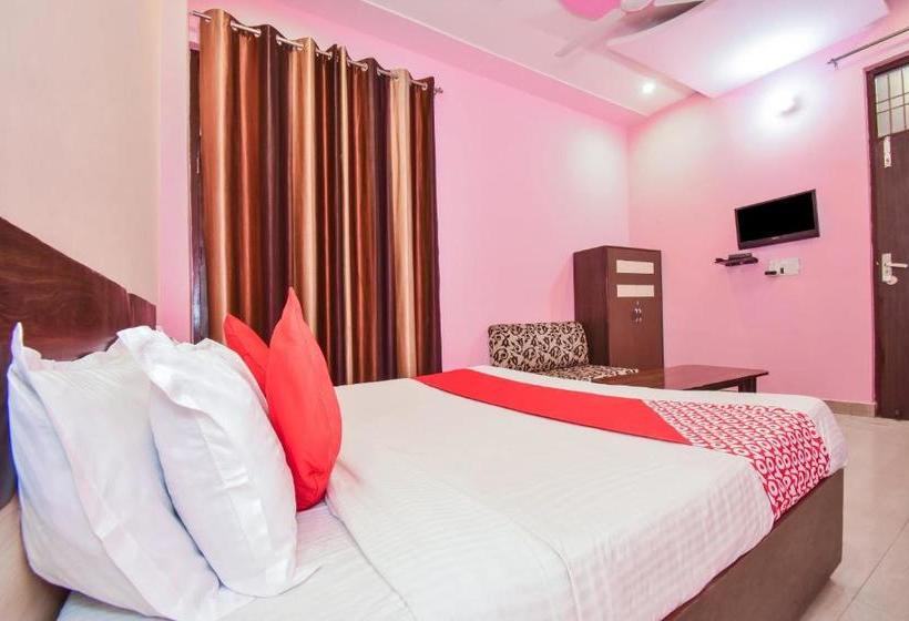 Oyo 29558 Hotel Dzire