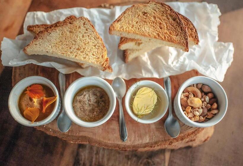 ペンション Aurora E Vale