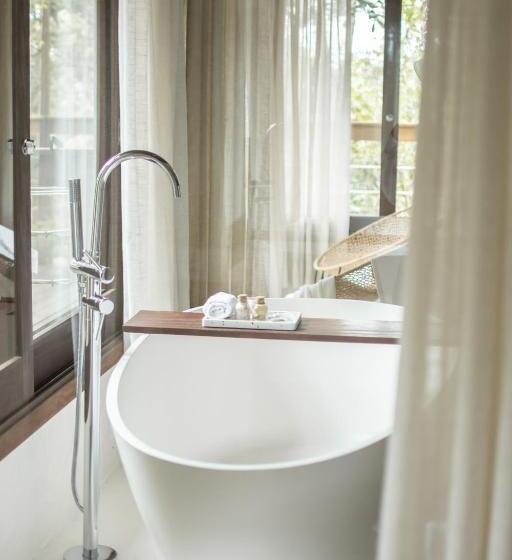 ペンション Aurora E Vale