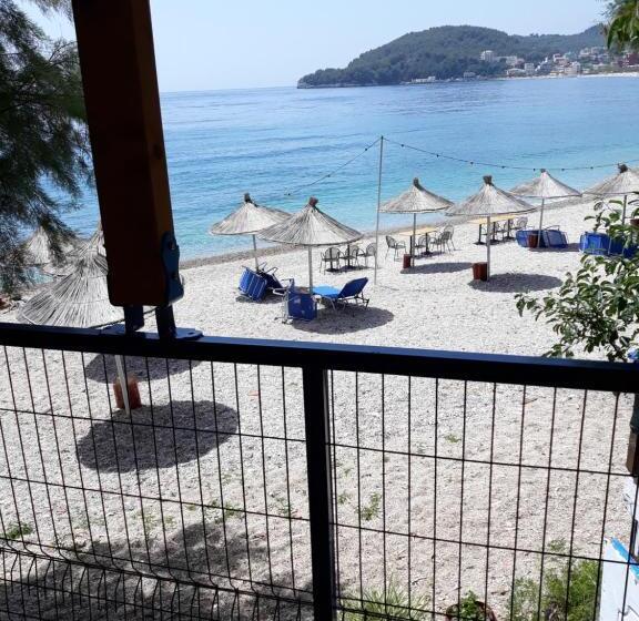 פנסיון Beleris Rooms