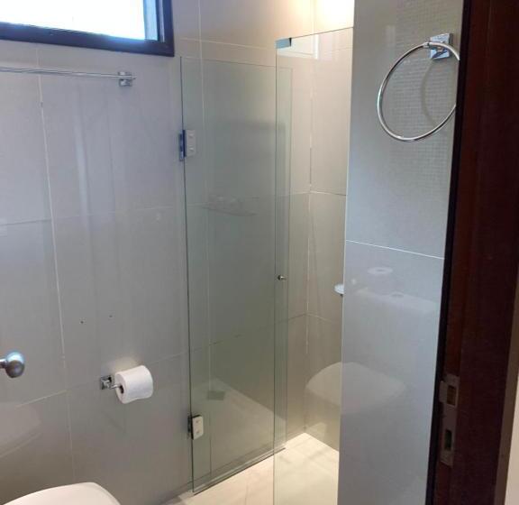 بنسيون Canto Das Acácias