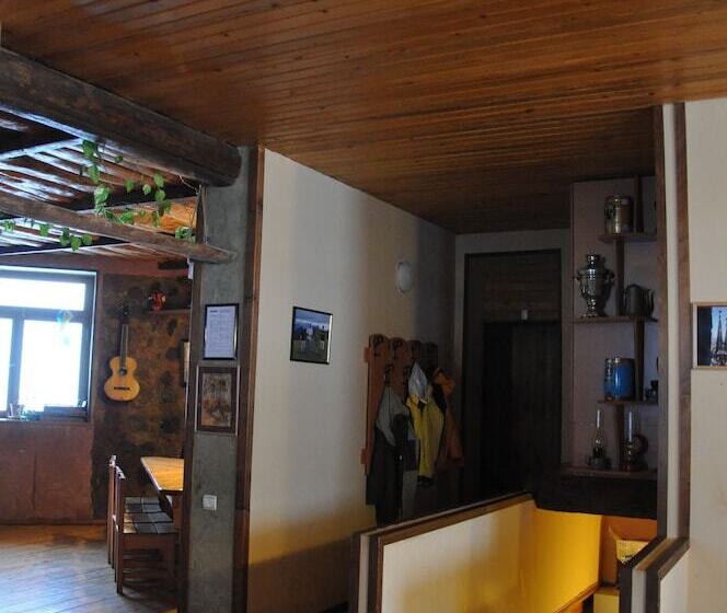 پانسیون House Of The Sun Gudauri