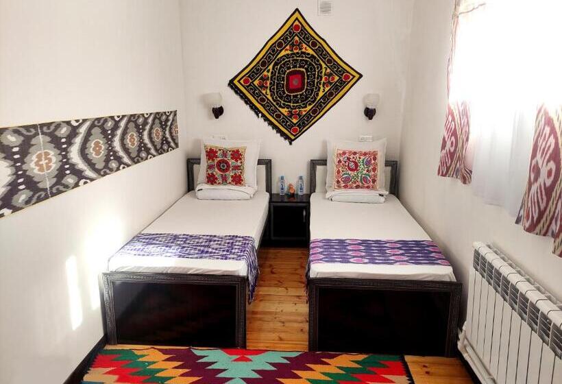 펜션 Khiva Tosh Darvoza & Trip Service