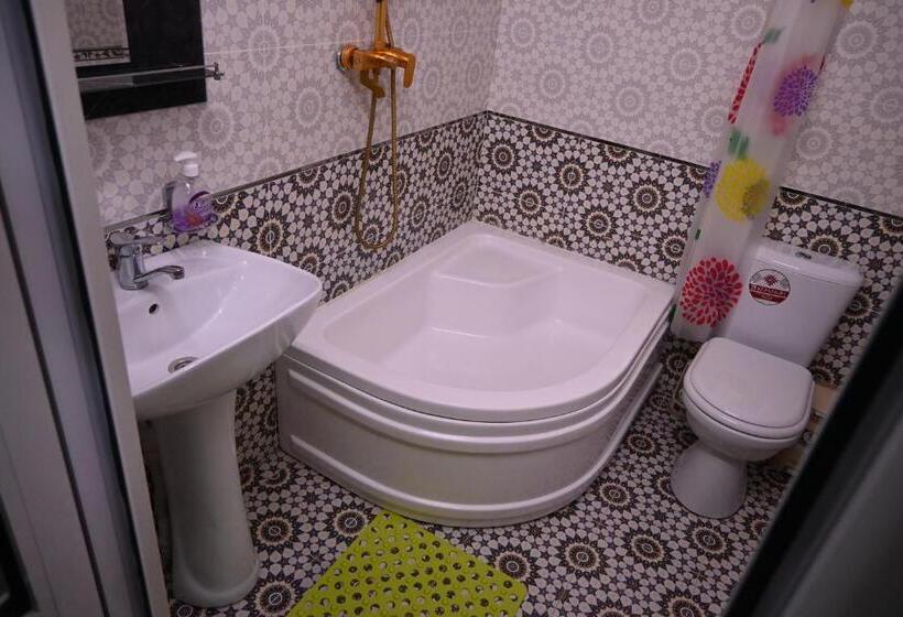 펜션 Khiva Tosh Darvoza & Trip Service