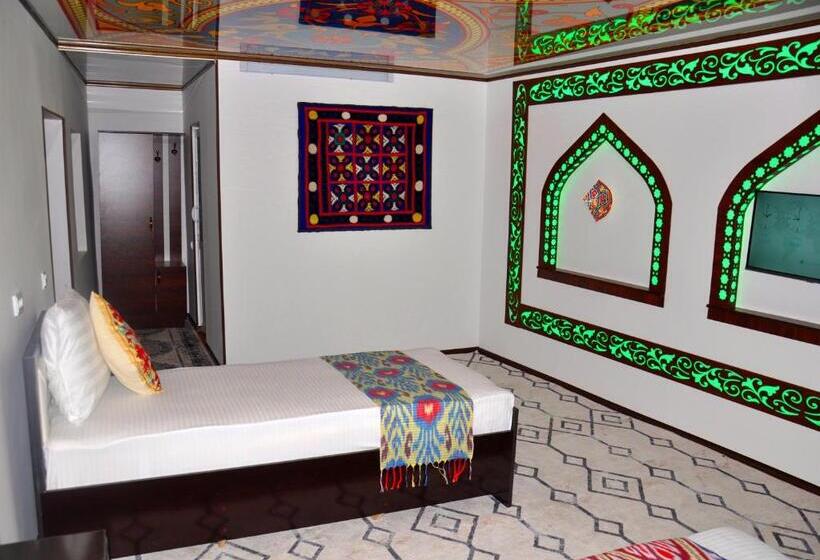 펜션 Khiva Tosh Darvoza & Trip Service