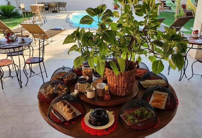 פנסיון Pousada Vila Santa Maria