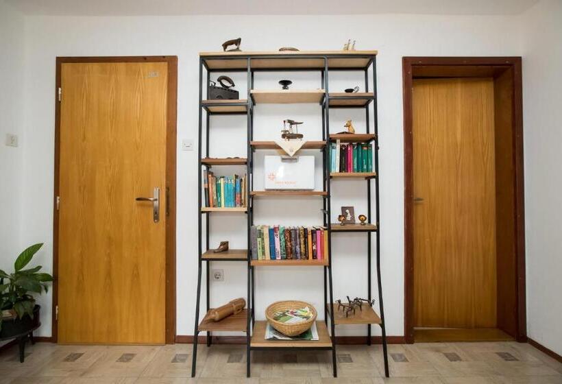 پانسیون Sobe Odar Andrej