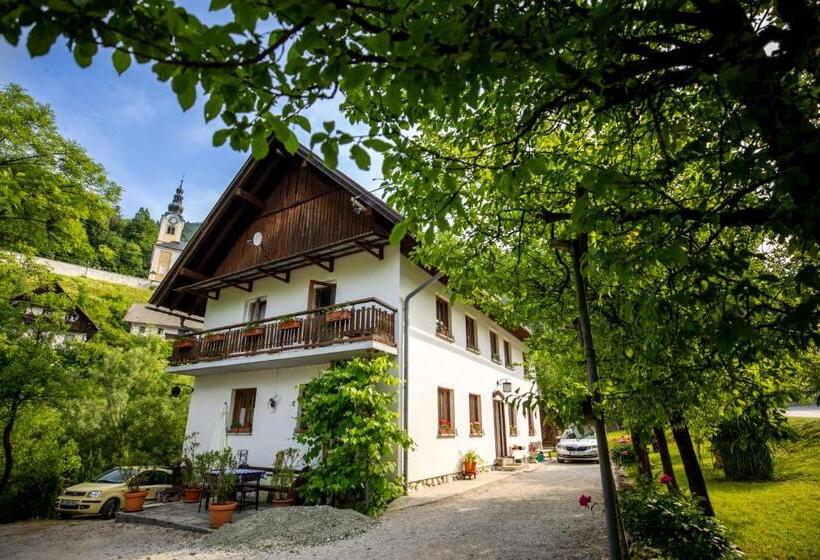 پانسیون Sobe Odar Andrej