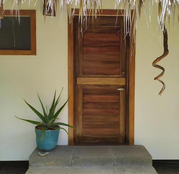 ペンション Twoten° Surf Home