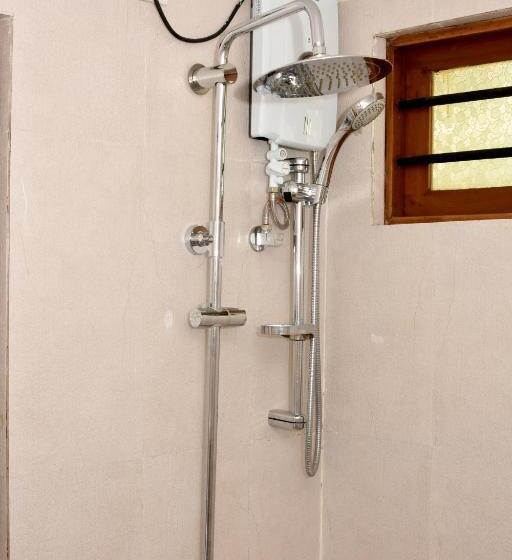 펜션 Villa Polhena