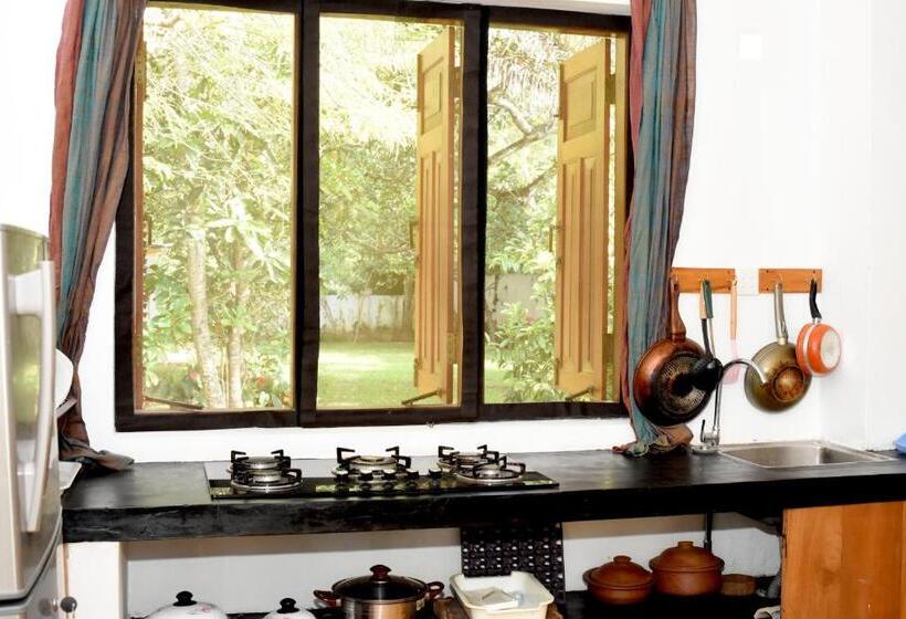 펜션 Villa Polhena