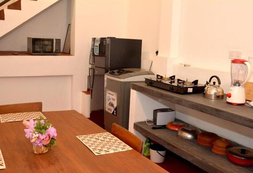 펜션 Villa Polhena