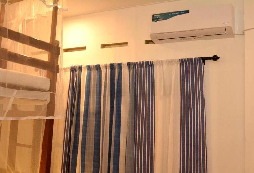 펜션 Villa Polhena