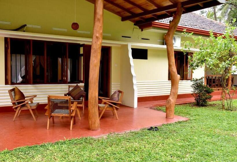 펜션 Villa Polhena