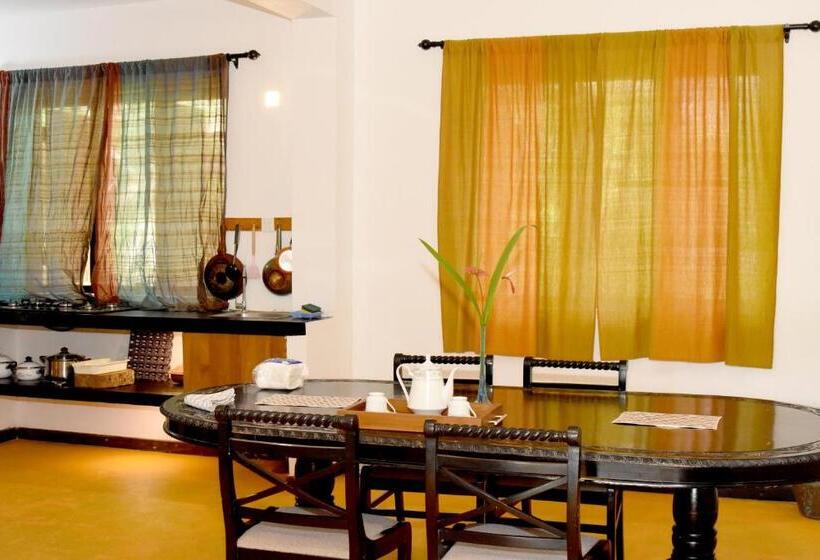 펜션 Villa Polhena