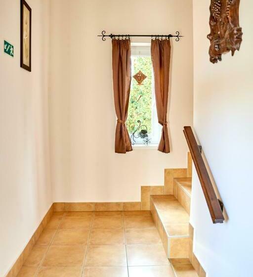 פנסיון Vojtek Pince Vendégház