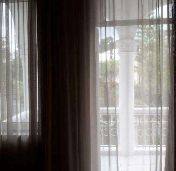 پانسیون White Guest House