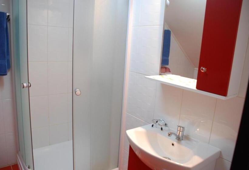 Pensiunea Mountain King