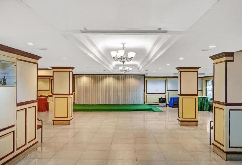 Townhouse Oak Hotel Belsons Taj Mahal