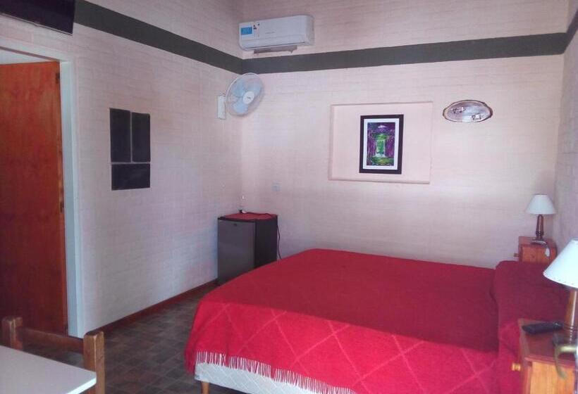 Общежитие Hosteria Nido De Condores Solo Adultos