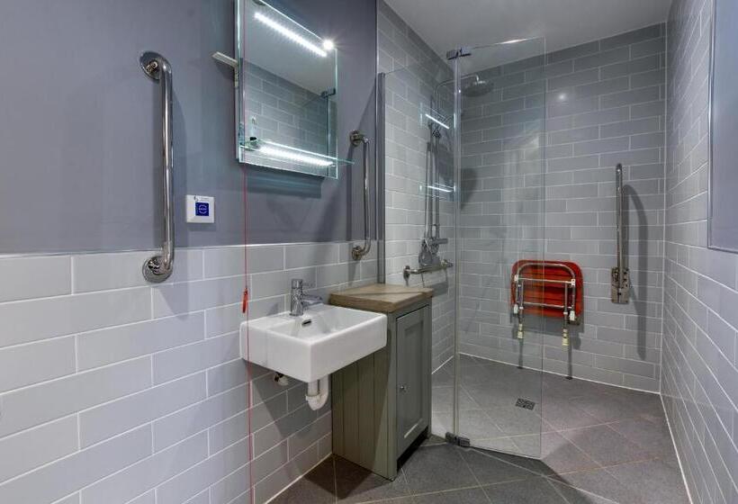 فندق صغير The Bell Inn