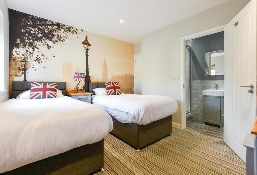 فندق صغير The Bell Inn