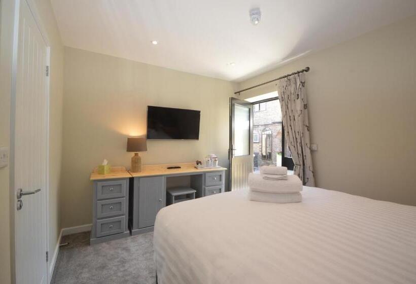 فندق صغير The Bell Inn